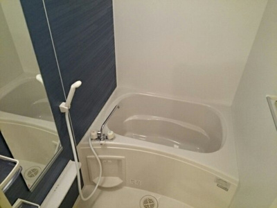 【浴室】 | セレッソ・Ｋ・Ｋ | きれいなお風呂です