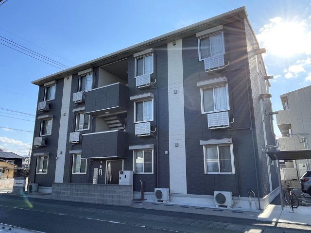 ザ　サンハート八代の外観