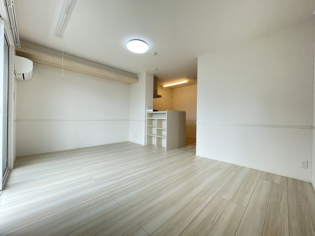 ザ　サンハート八代の居間・リビング