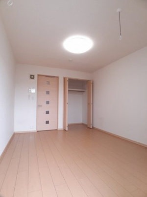 【内装】 | パルティシオン | 中はこのようになっています