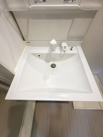 Prestige三宮東の洗面所