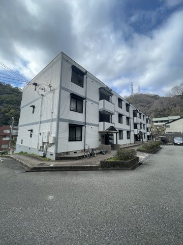 イーストヒルズ平野の外観