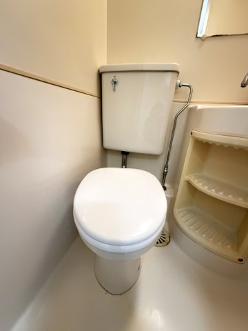 ネオハイツ三宮のトイレ