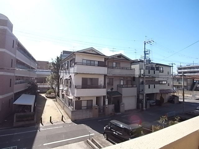 ジュネス里中の展望