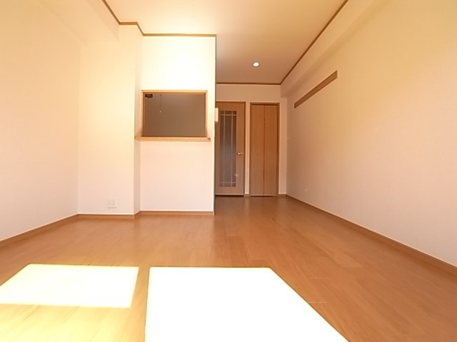 ジュネス里中の寝室