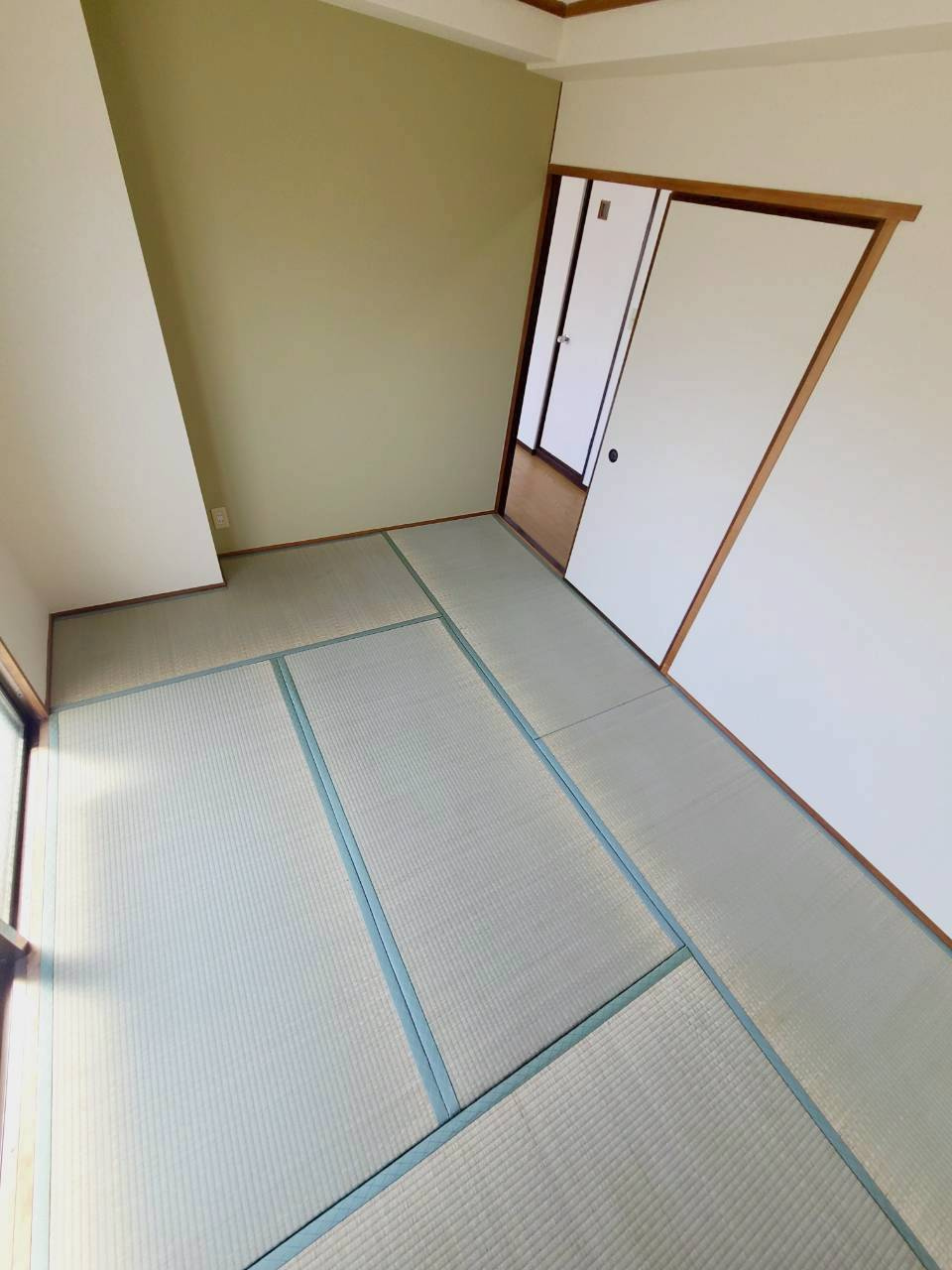 サンパレス21門戸（下大市東町）の寝室