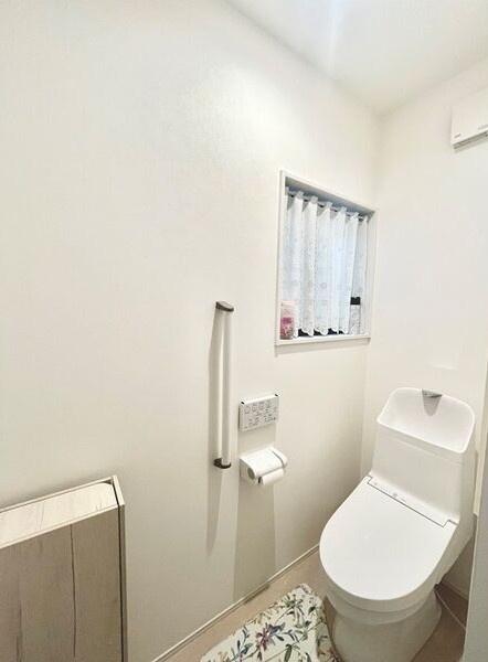 元徳重２丁目戸建のトイレ