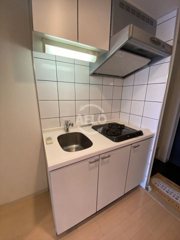 アーバンフラッツ上町のキッチン|アーバンフラッツ上町　2口ガスシステムキッチン