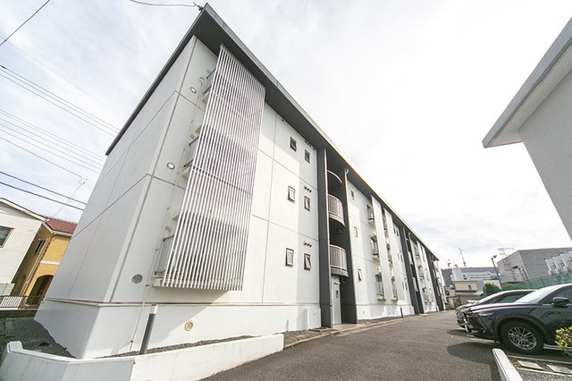 トレステージ浦和の外観|建物外観を気になさる方へ、見た目の良い物件です