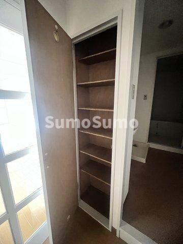 藤和ライブタウン本山のエントランス