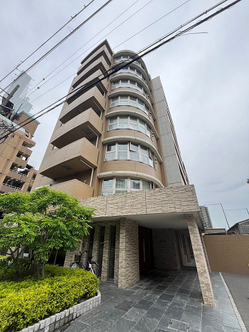 COCO MARINIの外観|落ち着いた雰囲気の外観です