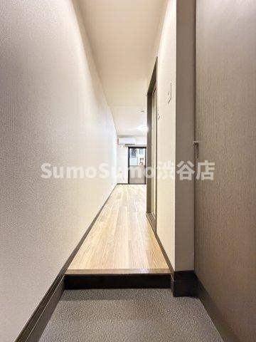 T's garden都立大学Ⅱの玄関|収納もある玄関です