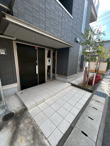 RIQUEZA住吉のエントランス
