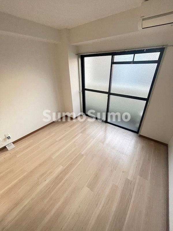 ポコアポコ須磨板宿の寝室