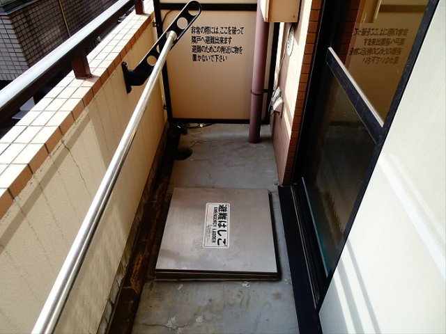 ロジェ高井戸弐番館のバルコニー