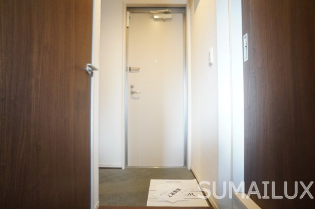 熊本市中央区内坪井町のアパートの玄関