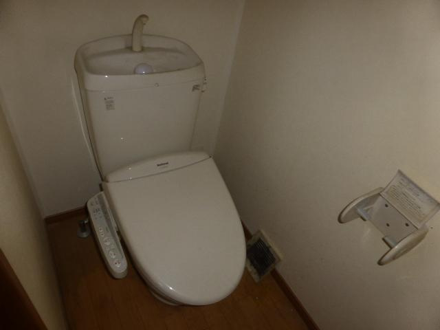 カーサ　アルフレチャのトイレ|反転タイプあり