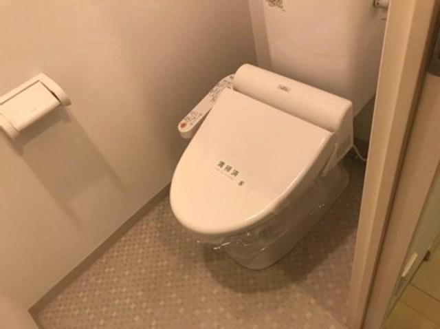 グランディール本町西のトイレ|ゆったりとした空間のトイレです