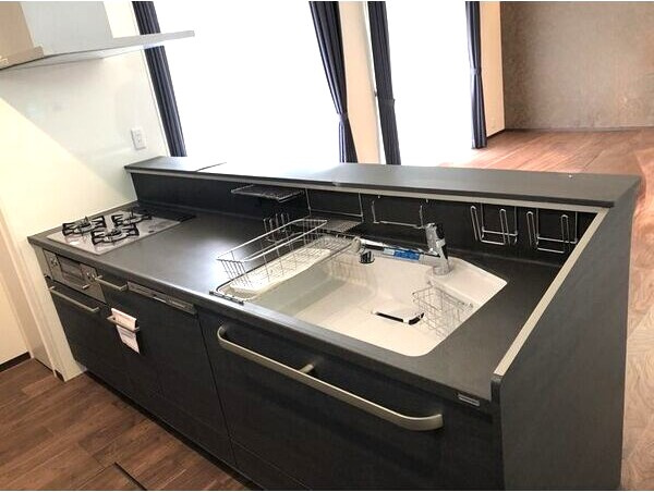 片平戸建のキッチン