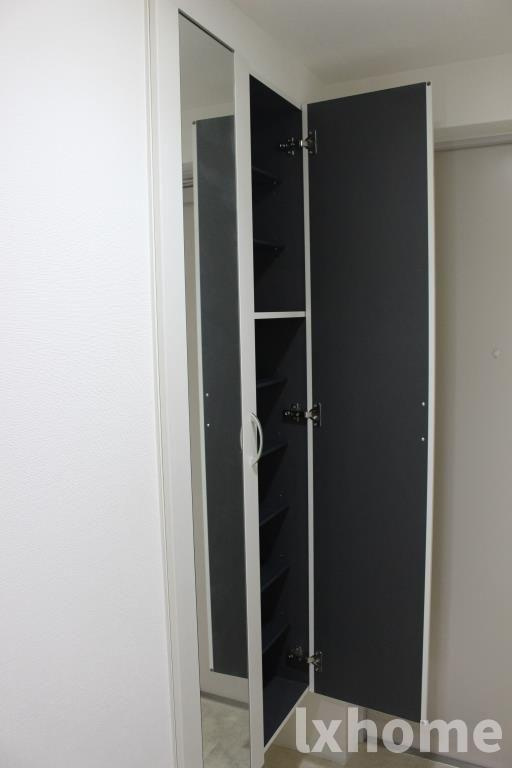 クレセントコートの玄関|玄関です