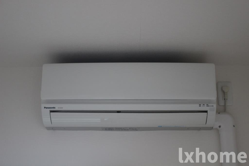 クレセントコートの設備|ゆったり過ごせる居間です