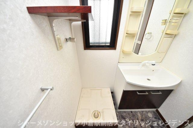 ニューサンリバー１２番館の洗面所