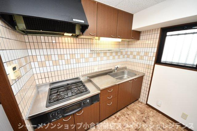 ニューサンリバー１２番館のキッチン