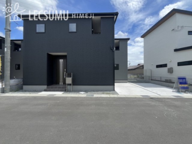 揖保郡太子町佐用岡/新築戸建