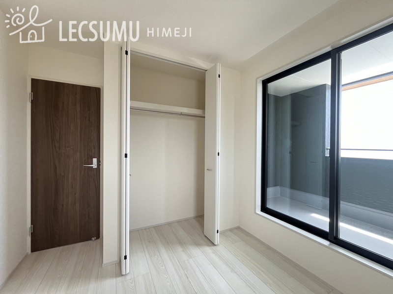揖保郡太子町佐用岡/新築戸建の寝室