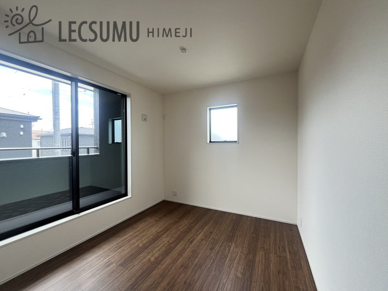 揖保郡太子町佐用岡/新築戸建の寝室