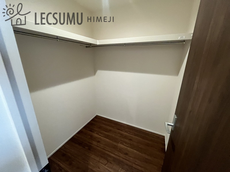 揖保郡太子町佐用岡/新築戸建の収納