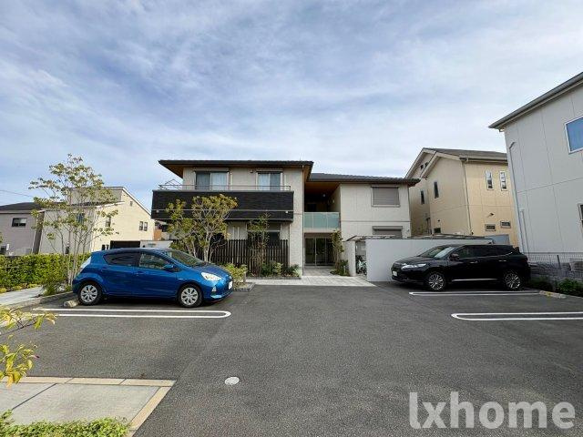 マンダリーヌの外観