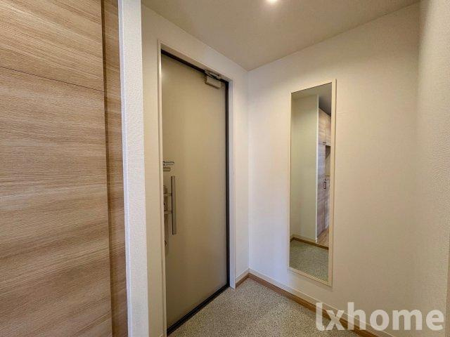 マンダリーヌの玄関