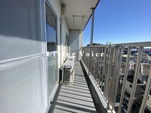 【バルコニー】 | 藤沢市大鋸3丁目　藤沢マンション　5階 | 藤沢マンション