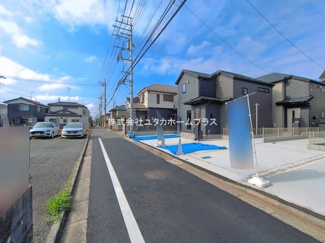 【前面道路含む現地写真】 | 立川市栄町2丁目　新築戸建　【全4棟】