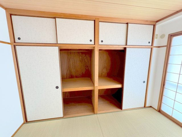 プリヴェール中山の収納|小物を収納するのに便利です