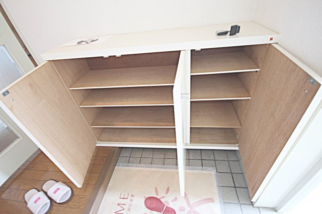 プリヴェール中山の収納|収納スペース豊富です