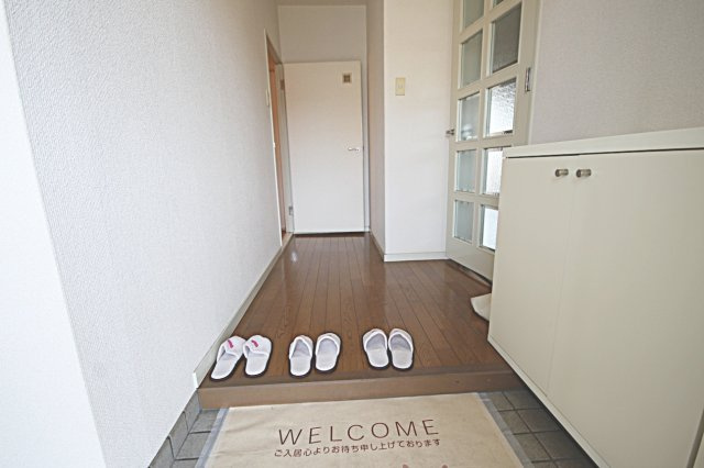 プリヴェール中山の玄関|シンプルで使いやすい玄関です