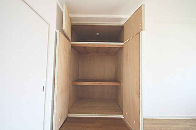 プリヴェール中山の収納|便利な収納スペースです