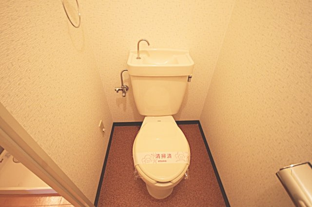 プリヴェール中山のトイレ|清潔感のあるトイレです