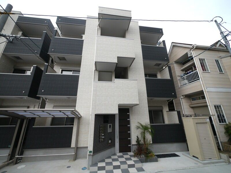 カトレア箱崎のエントランス