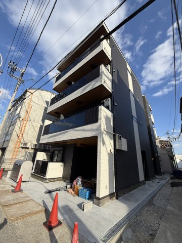 F Piacere SEAMの外観