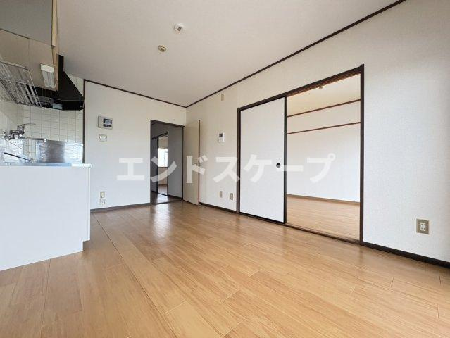 ミルキーウェイの居間・リビング|高崎、前橋のお部屋探しはエンドスケープまで！お客様の理想お聞かせ下さい♪