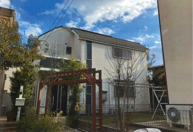 東伏見2丁目貸家の外観