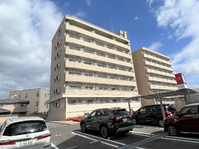 福富ＧＲＡＤＥマンションの外観