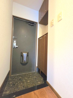 一風館の玄関