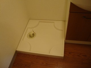 サンモール中島Ａのその他|洗濯機置場