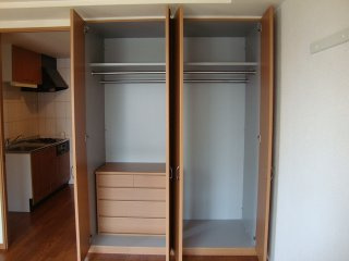 サンモール中島Ａの収納|クローゼット