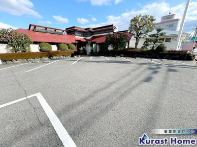 【駐車場】 | 香芝ロードサイド1棟貸テナント