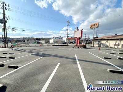 【駐車場】 | 香芝ロードサイド1棟貸テナント